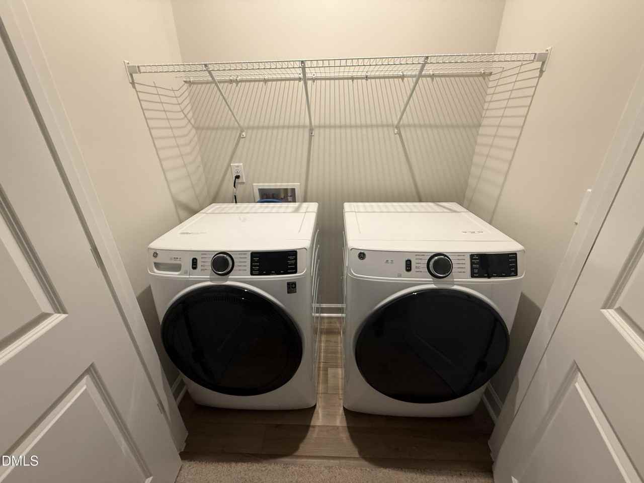 808 Hyperion Aly - Photo 7 of 24