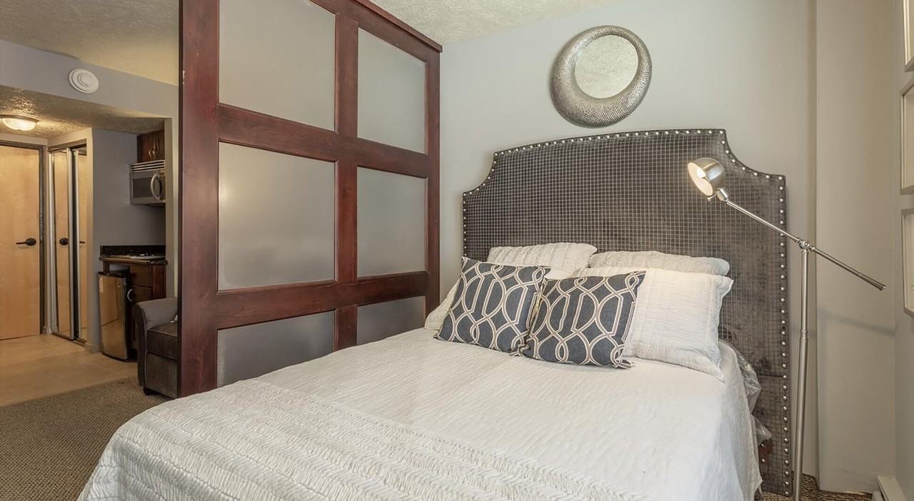 University Studios - Photo 6 of 24