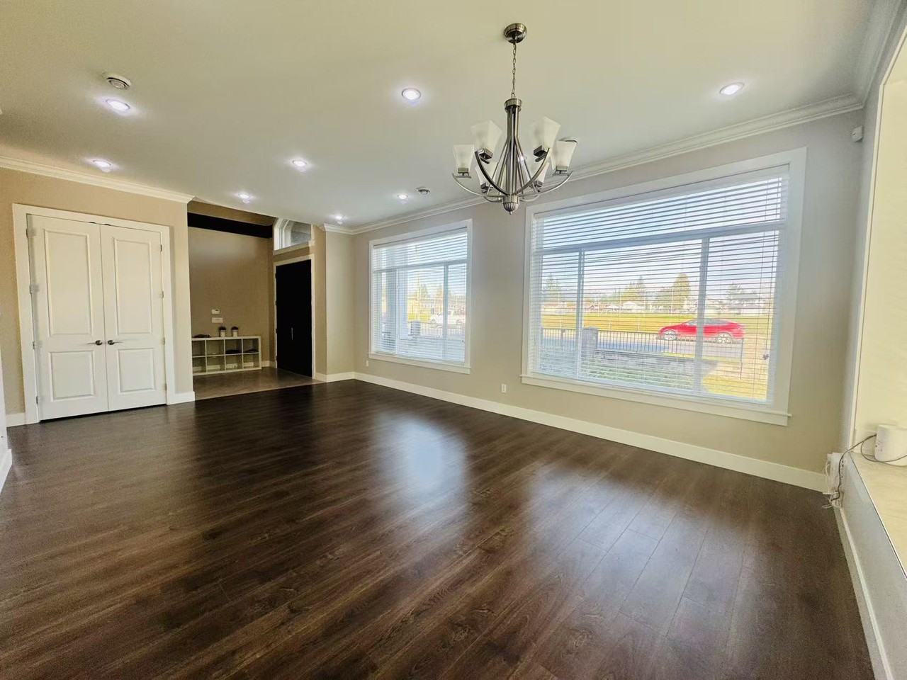 1600 Regan Avenue - Photo 5 of 24