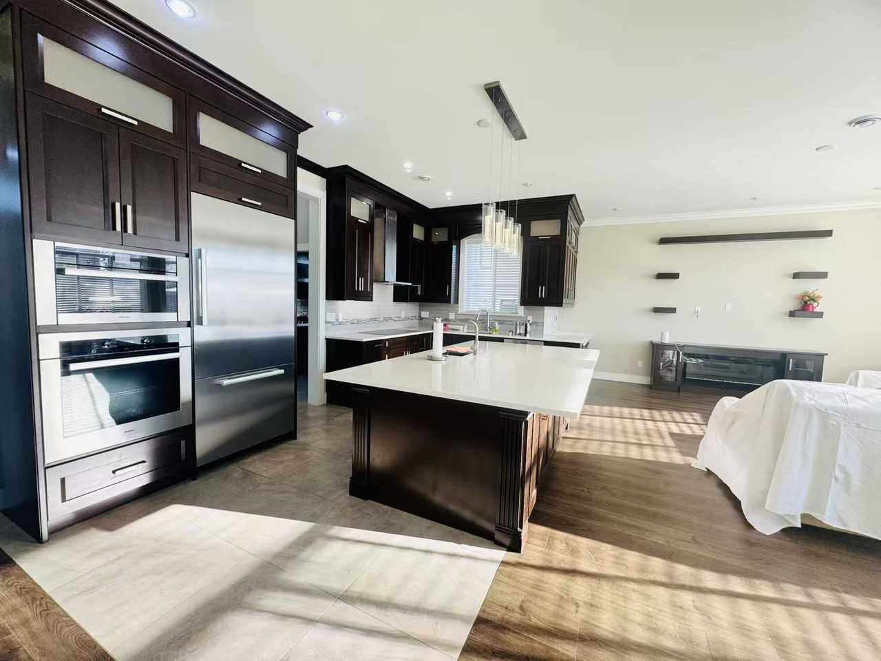 1600 Regan Avenue - Photo 3 of 24