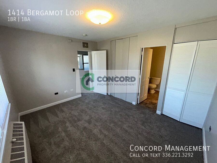 1414 Bergamot Loop #B - Photo 5 of 12