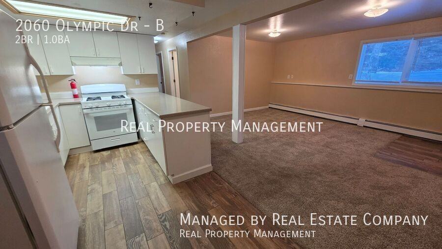 2060 Olympic Dr #B - Photo 3 of 19