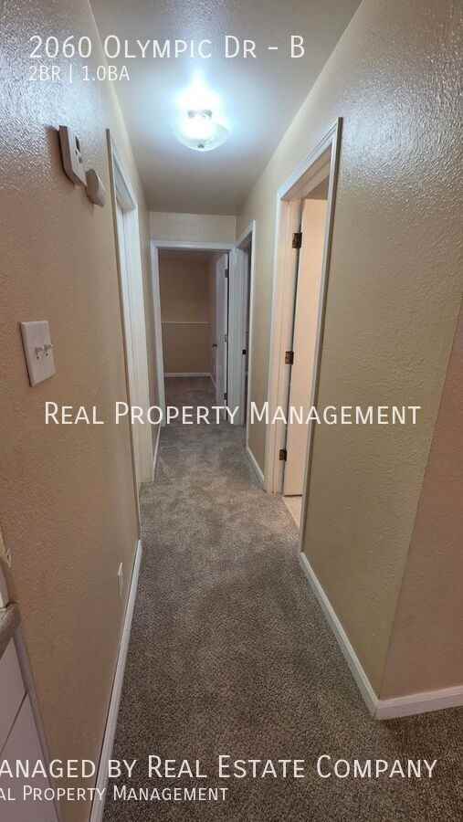 2060 Olympic Dr #B - Photo 7 of 19