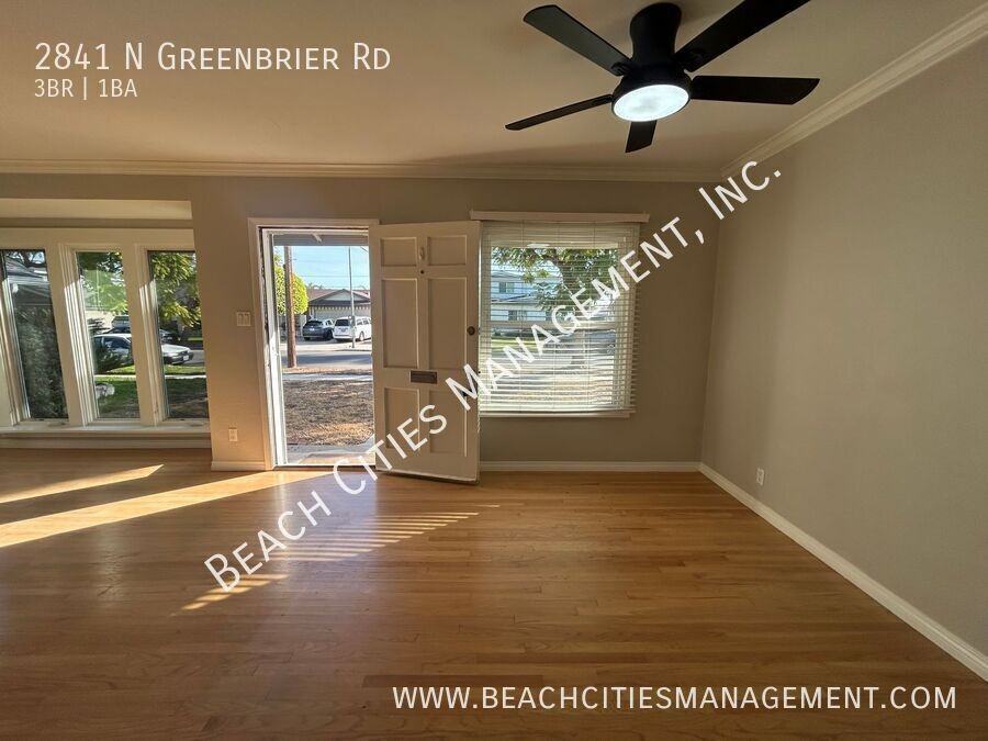 2841 N Greenbrier Rd - Photo 7 of 33