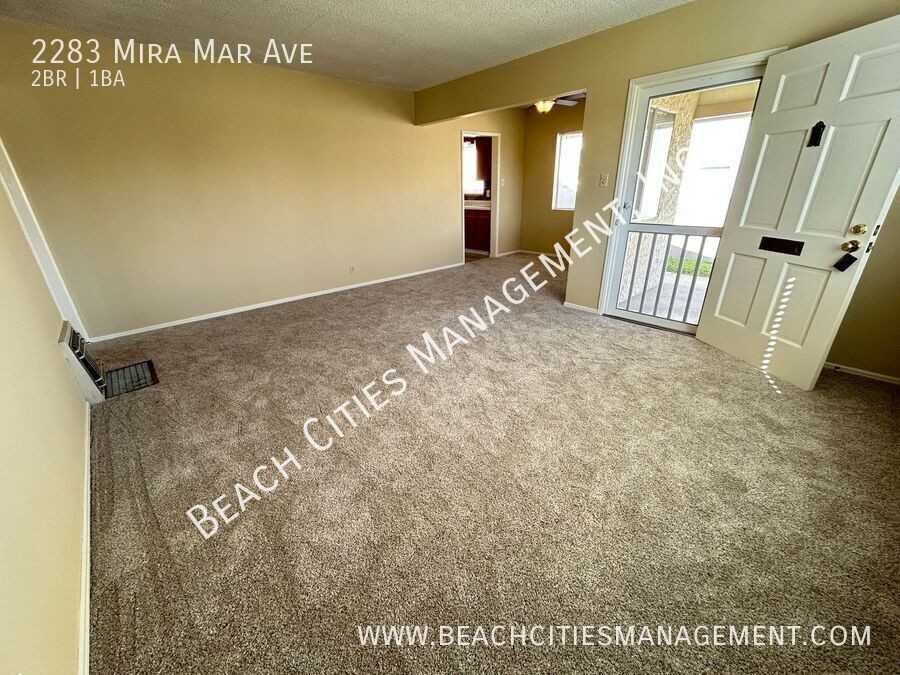 2283 Mira Mar Ave - Photo 4 of 34