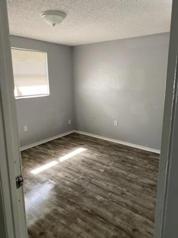 1008 35th Ave W #B - Photo 6 of 7