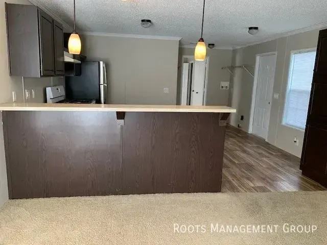 42 Melissa Dr #M42 - Photo 3 of 11