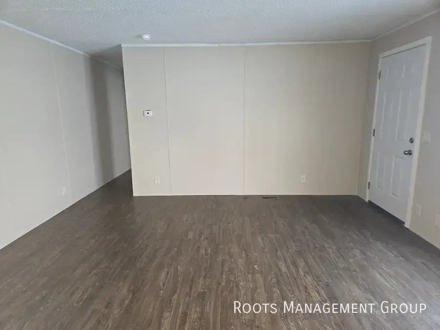 2773 Apollo Dr - Photo 7 of 16