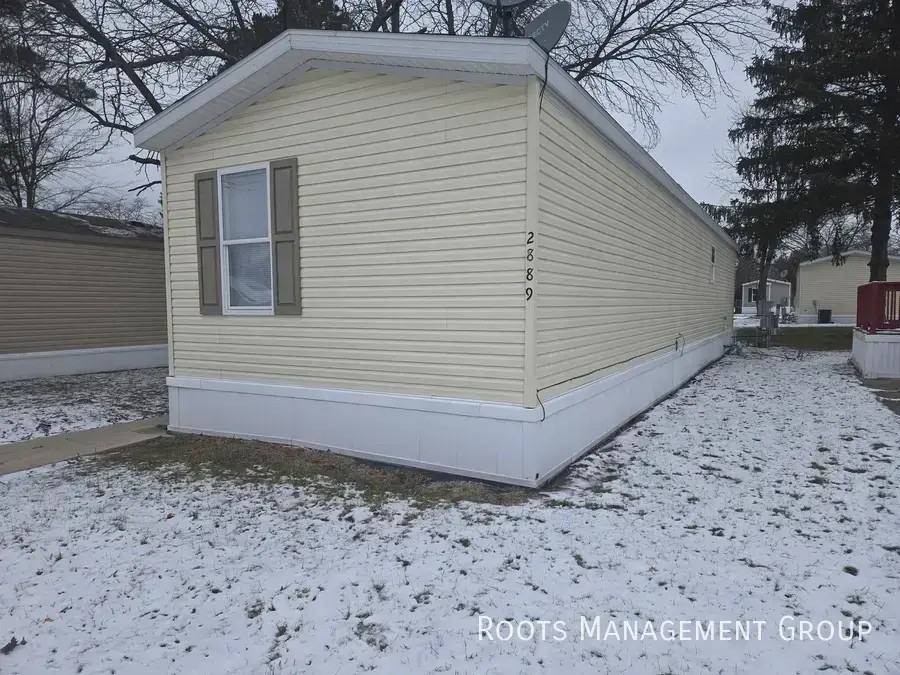 2889 Gemini St - Photo 2 of 16