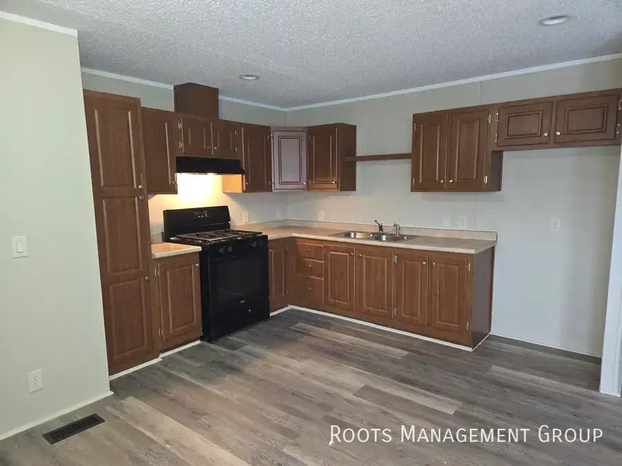 2898 Gemini St - Photo 3 of 14