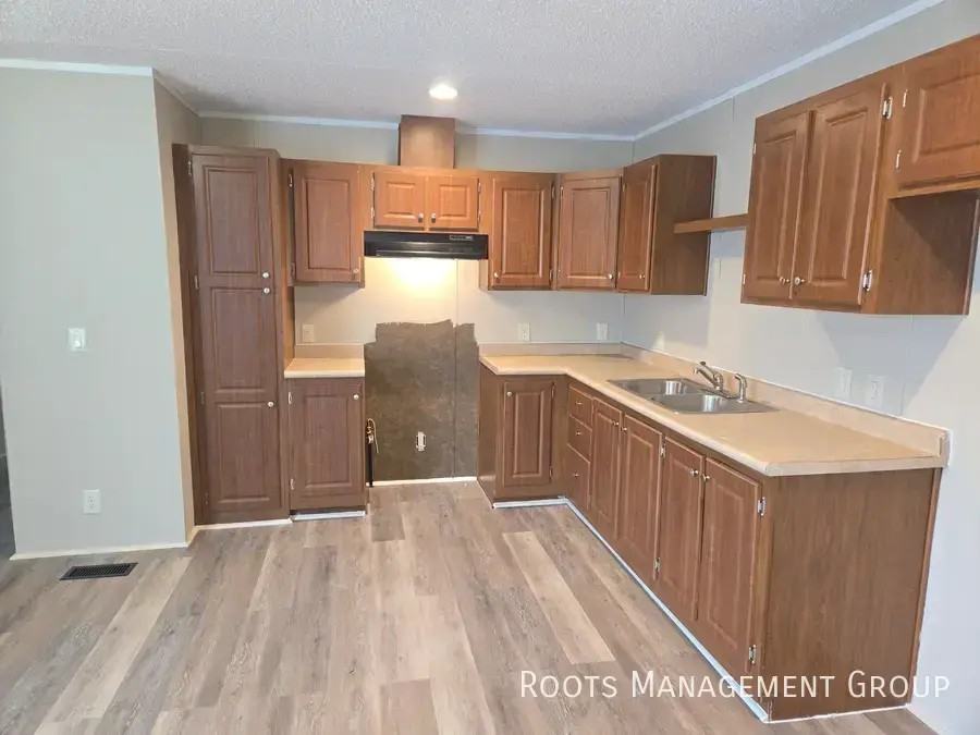 2898 Gemini St - Photo 4 of 14