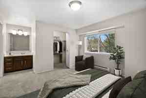 featured image of 1206 Nw Tahoe Ln