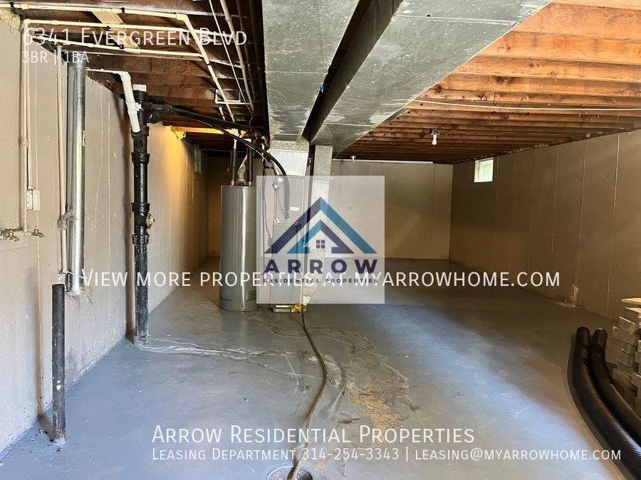 6341 Evergreen Blvd - Photo 7 of 10