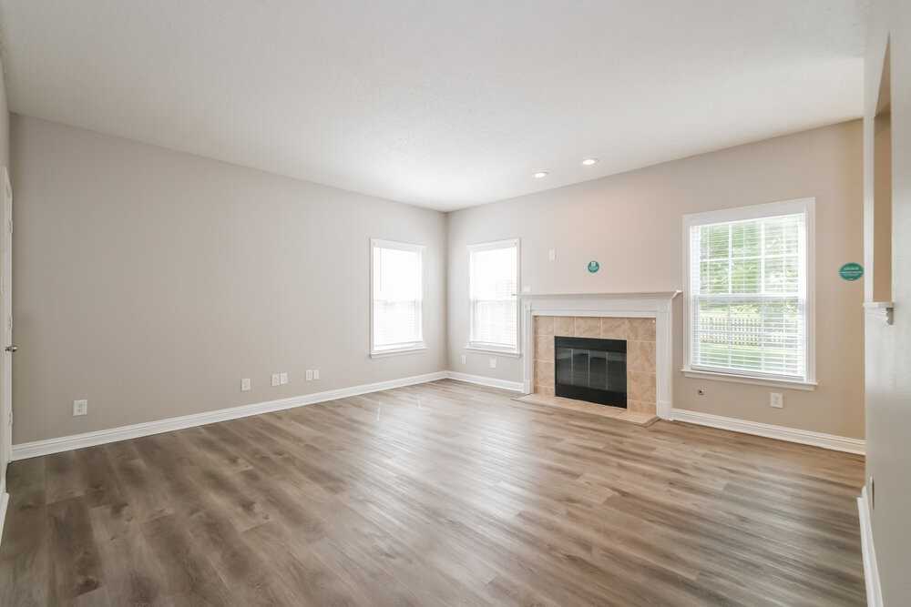 13260 Heroic Way - Photo 5 of 17