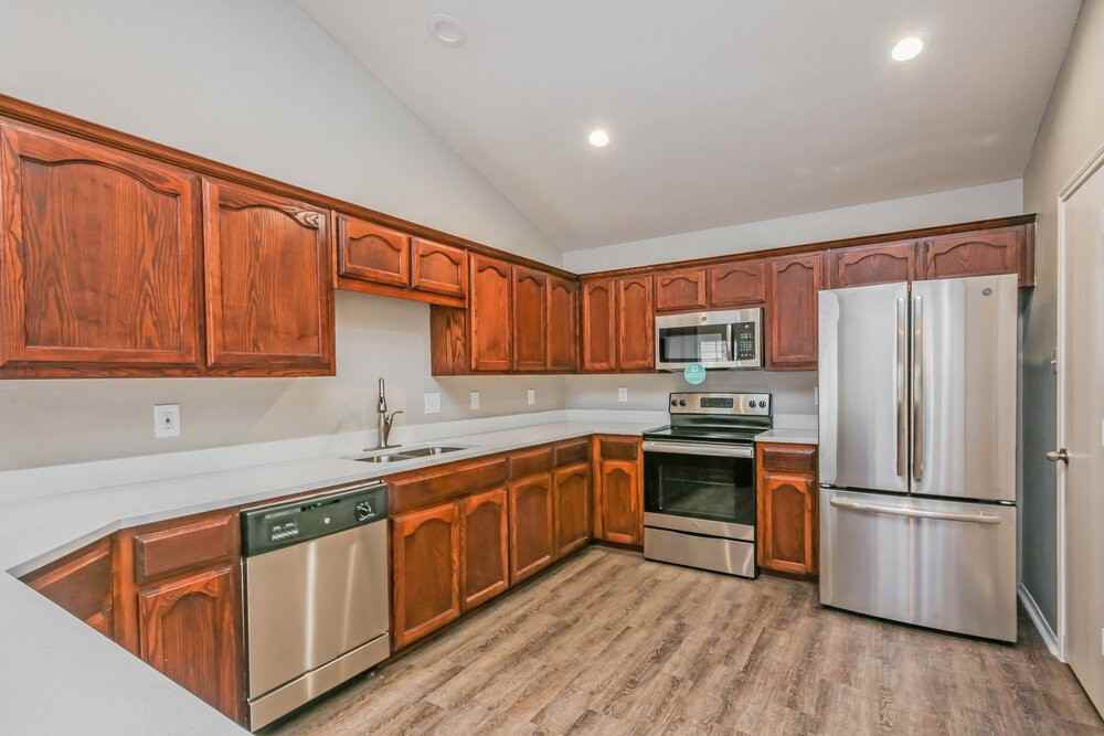 1125 Browntop St - Photo 7 of 16