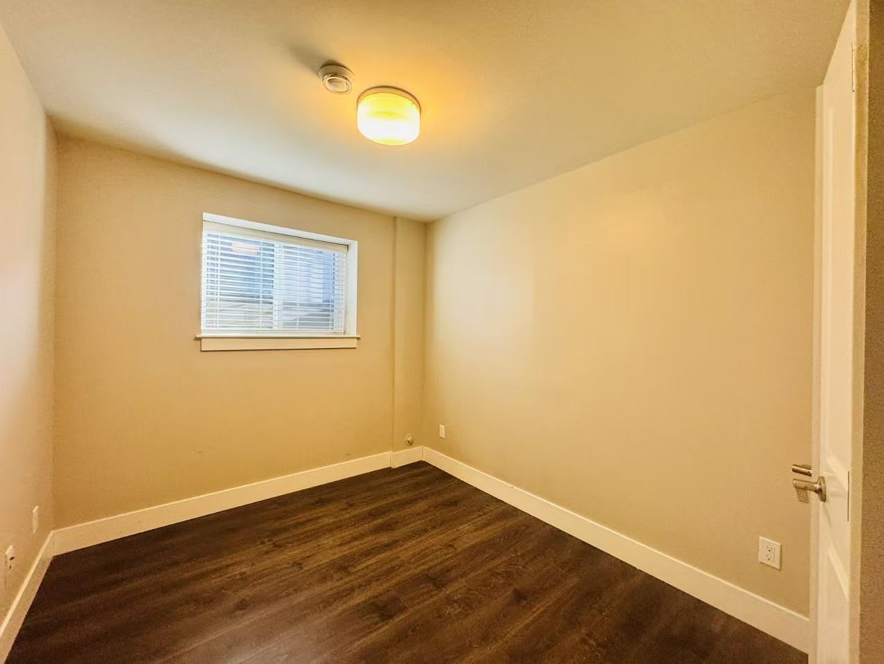 1700 Regan Avenue - Photo 5 of 9