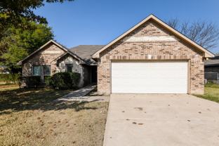 409 Partridge Cir - Photo 1 of 1