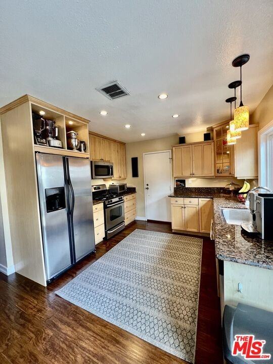 27574 Rondell St #27574 - Photo 3 of 26