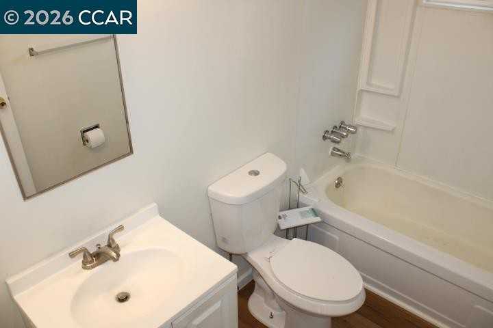 5234 Sacramento Ave #5234A