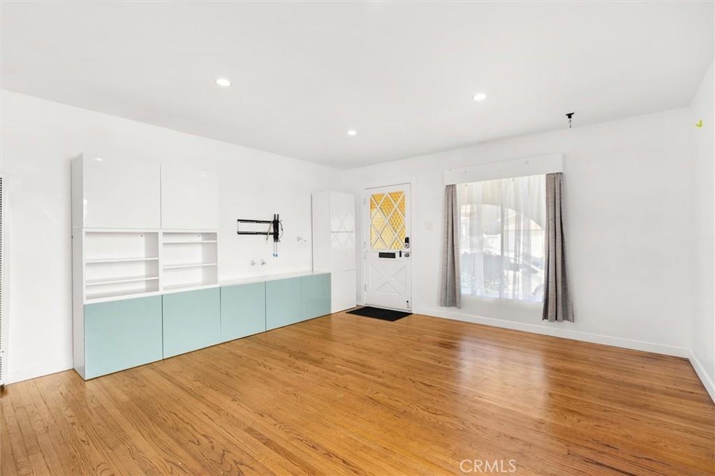 1902 Condon Ave #1902 - Photo 3 of 27