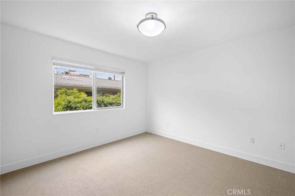 11023 Fruitland Dr #11023-201 - Photo 5 of 34