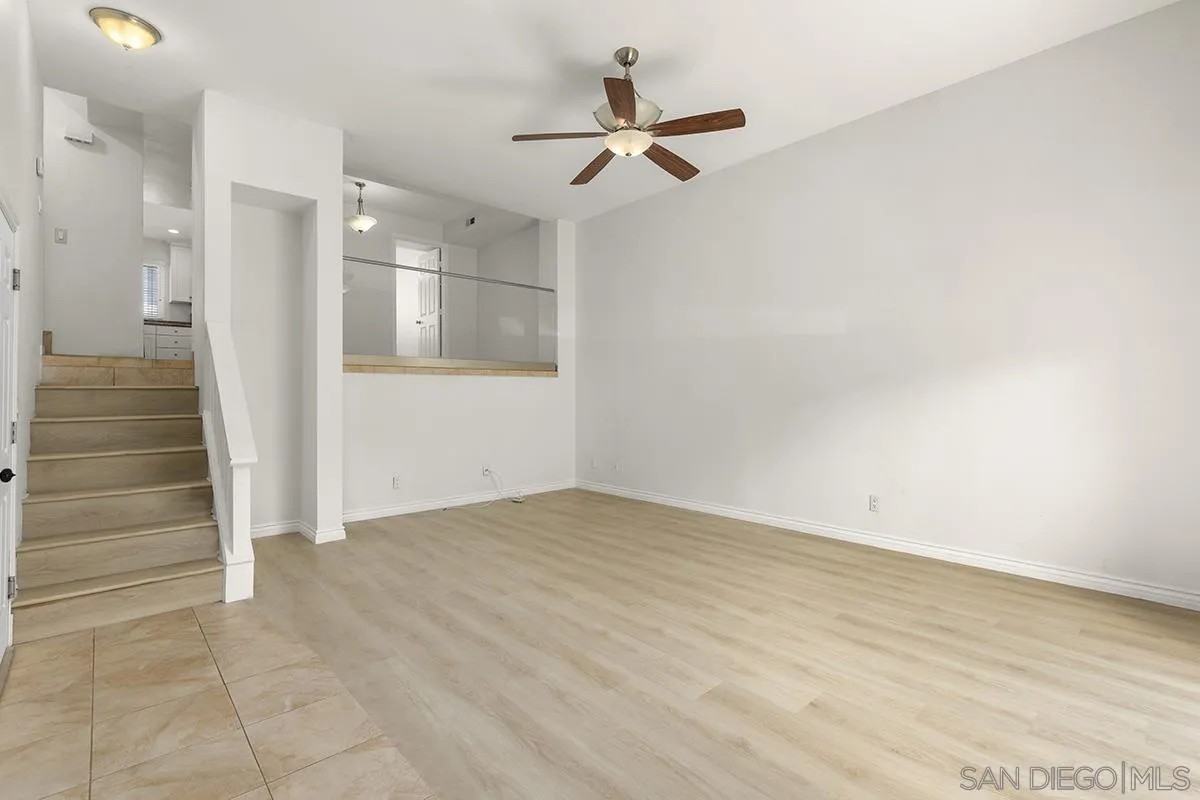 4028 Mahaila Ave #4028C - Photo 7 of 31