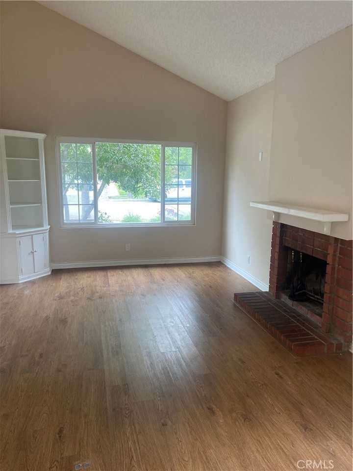 21320 Stanwell St #21320 - Photo 2 of 15