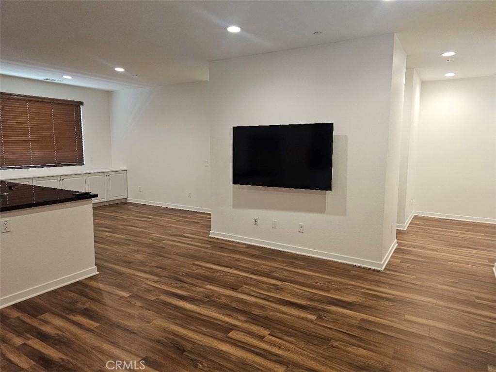 371 N Bellarose Way #371 - Photo 7 of 30