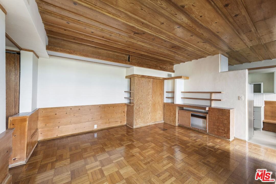 1807 1/2 Edgecliffe Dr #1807 - Photo 3 of 14