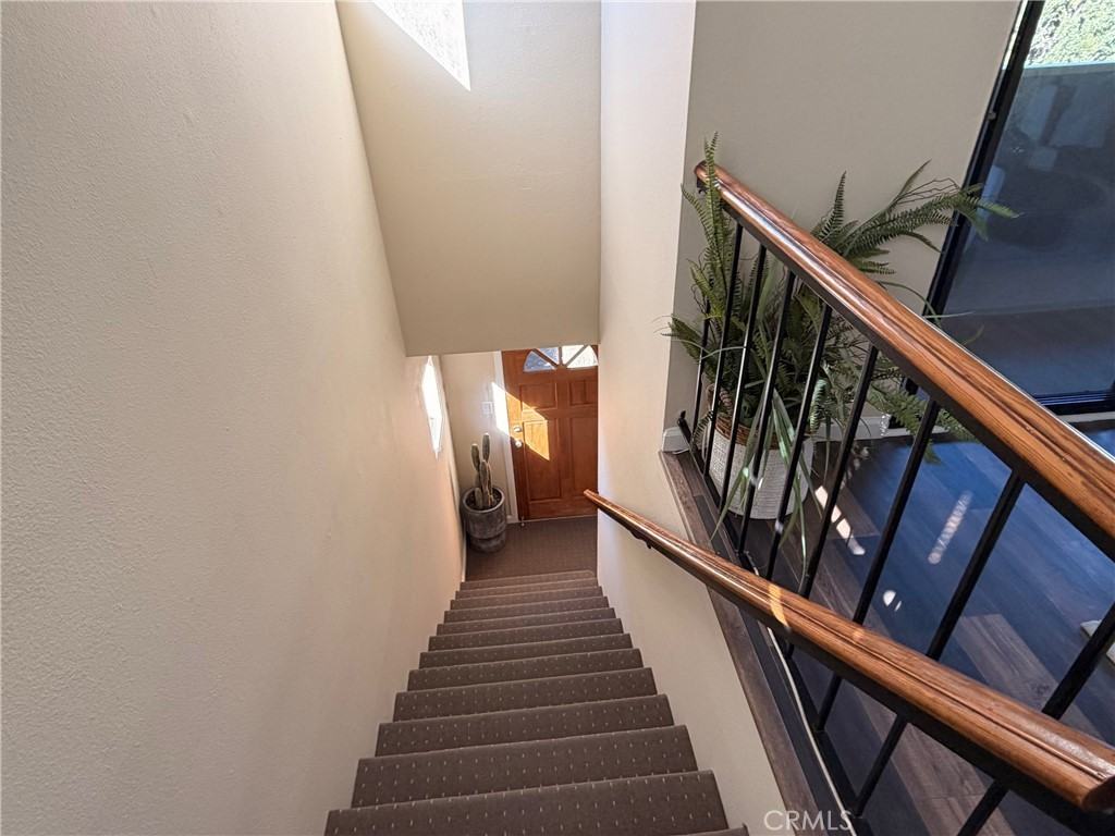 1826 Silver Lake Blvd #1826B - Photo 2 of 15