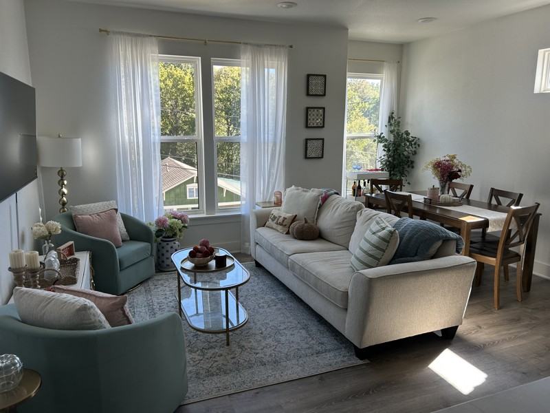 121 N Washington Ave