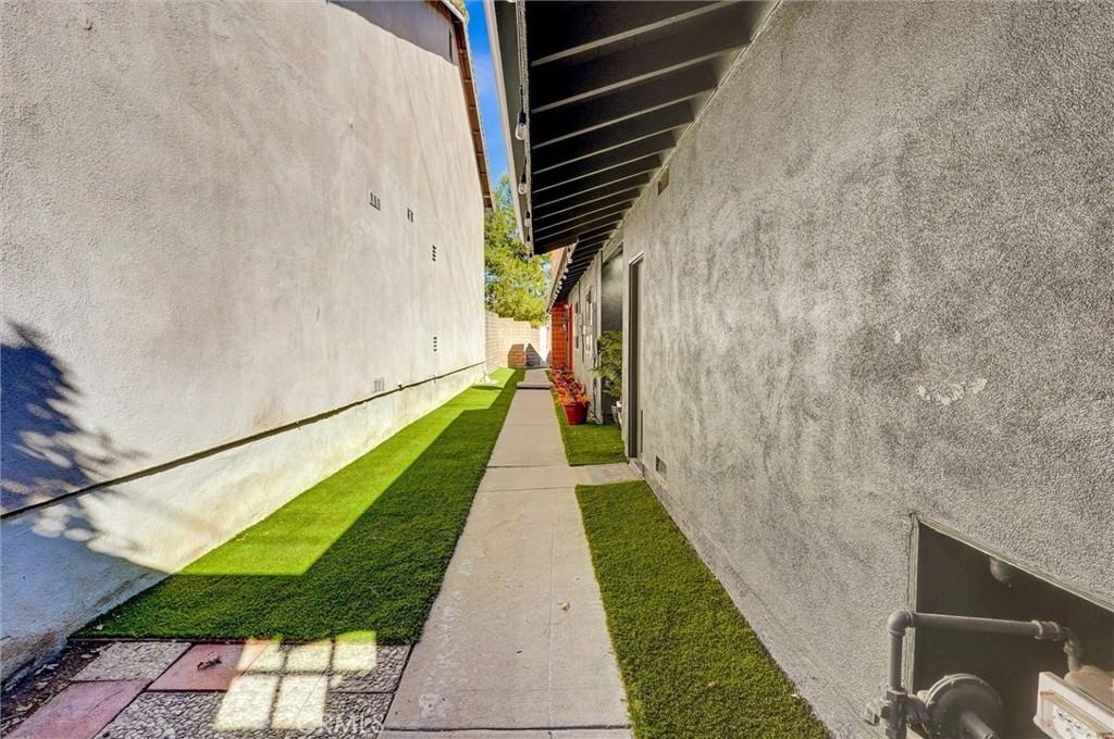 30767 Canwood St #30767 - Photo 4 of 33