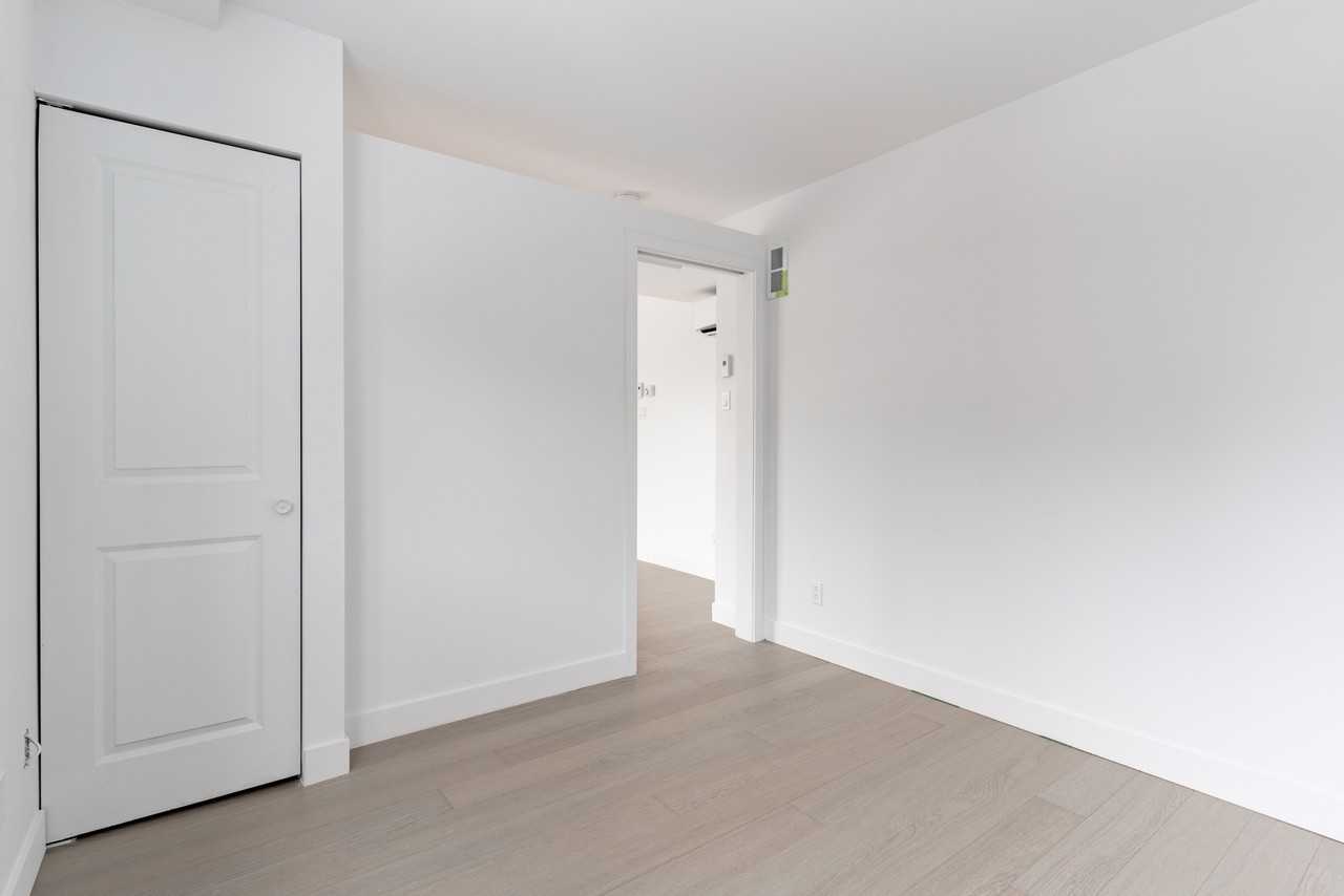 4609 Rue de la Roche #202 - Photo 7 of 12