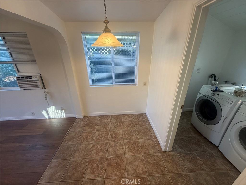 22125 Costanso St #22125 - Photo 4 of 21