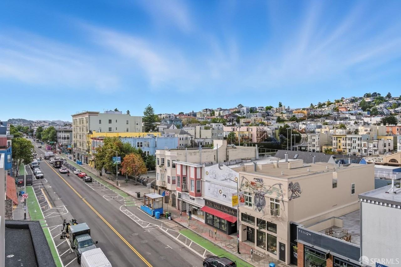 811 Valencia St #811-401 - Photo 6 of 12