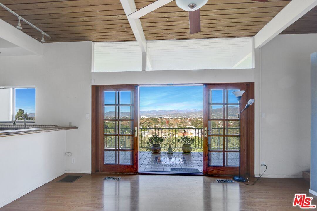 11667 Picturesque Dr #11667 - Photo 2 of 14