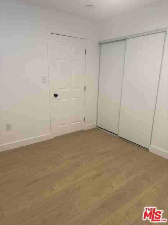 4013 Walton Ave #40131-2 - Photo 4 of 11