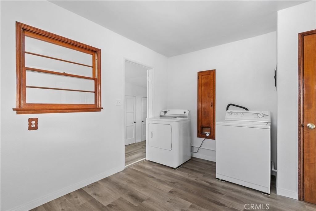 725 Michigan Ave #725 - Photo 6 of 20