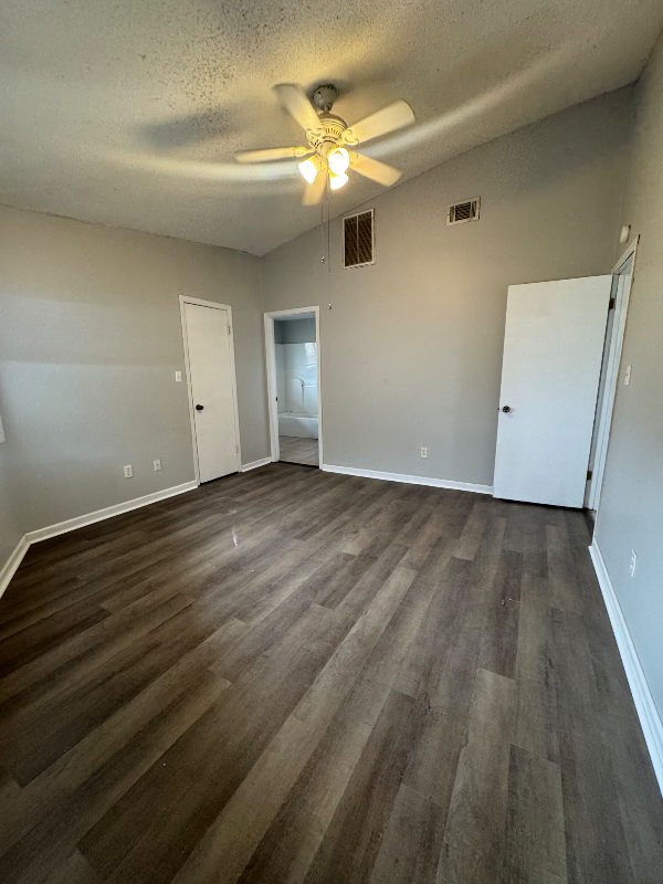 264 Knoll Dr #200 - Photo 4 of 10