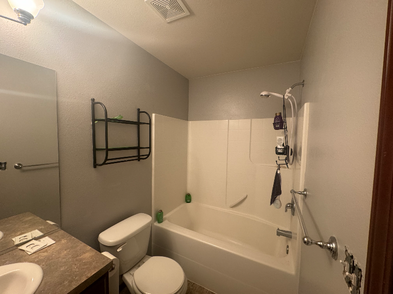 2910 Alyssa Ct Se - Photo 5 of 11