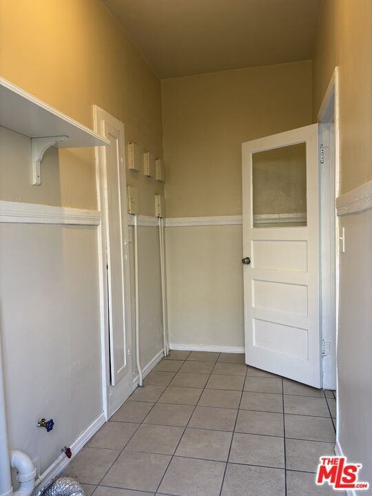 2831 Potomac Ave #2831-2833 - Photo 5 of 14