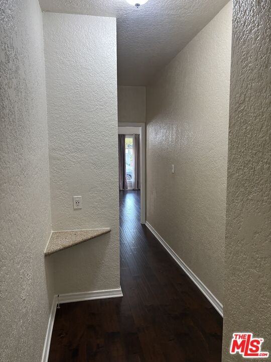 2831 Potomac Ave #2831-2833 - Photo 7 of 14