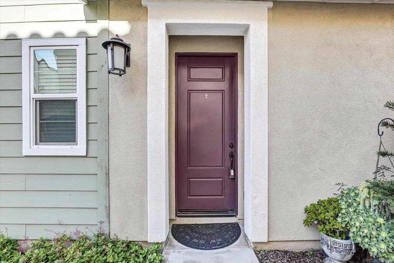 1250 Camino Carmelo #1250 - Photo 6 of 31