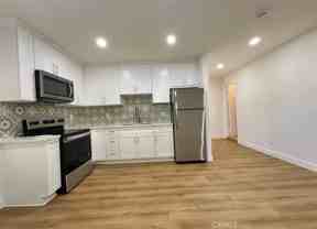 6210 Halstead Ave #6210B - Photo 1 of 1