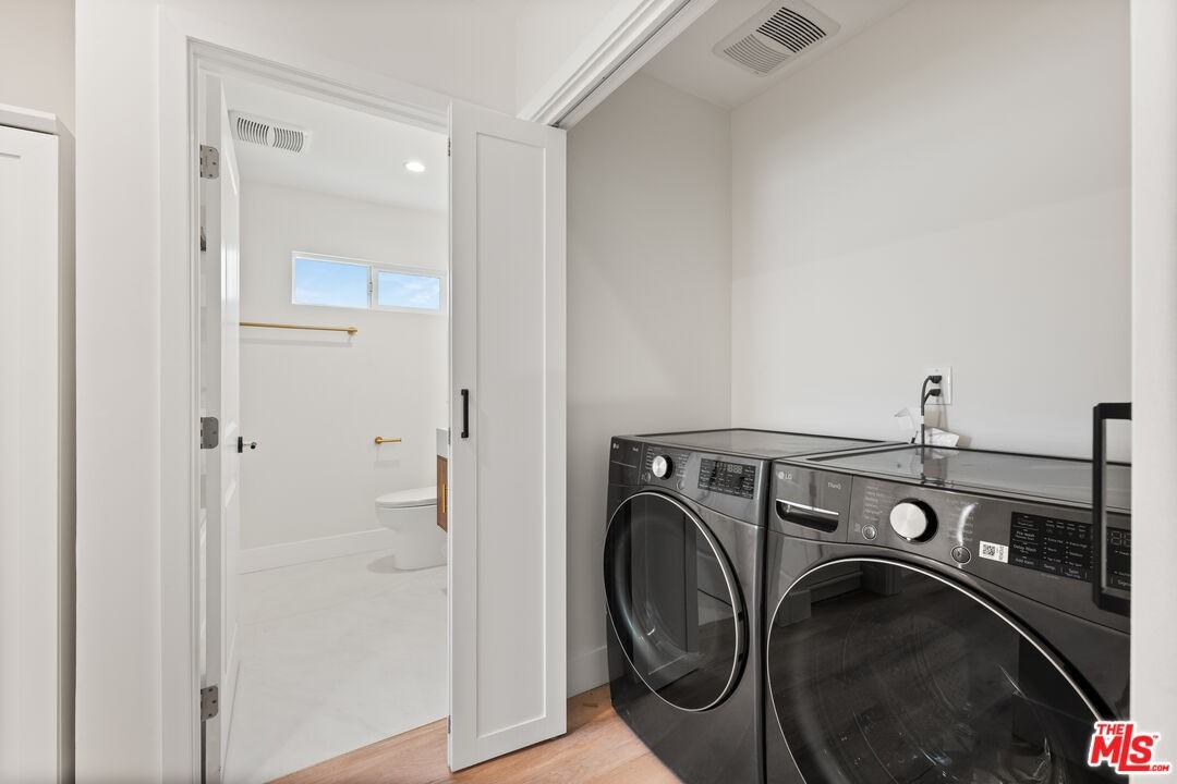 6917 1/2 Hesperia Ave #6917 - Photo 5 of 15