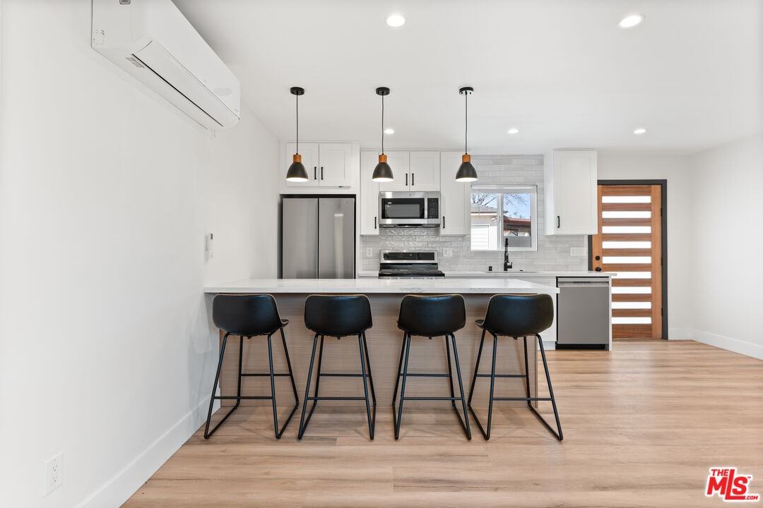 6917 1/2 Hesperia Ave #6917 - Photo 6 of 15