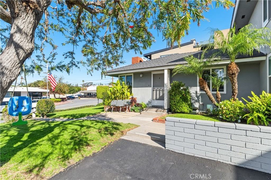 203 Avenida Granada #203A - Photo 2 of 24