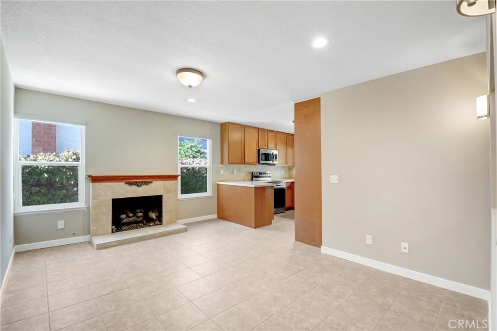 10346 Alta Loma Dr #10346 - Photo 6 of 15