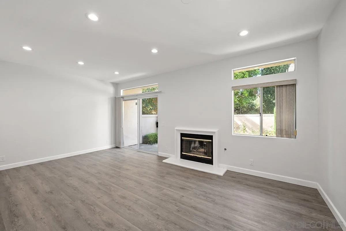 7274 Shoreline Dr #7274-117 - Photo 5 of 48