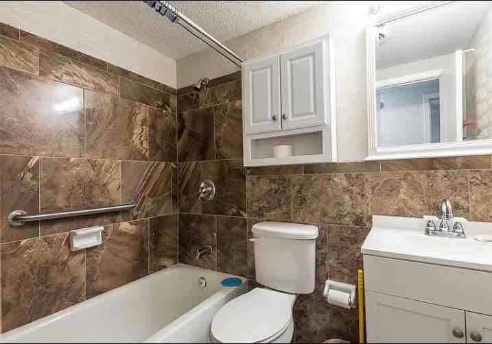 583 Bonnell Ave - Photo 7 of 10